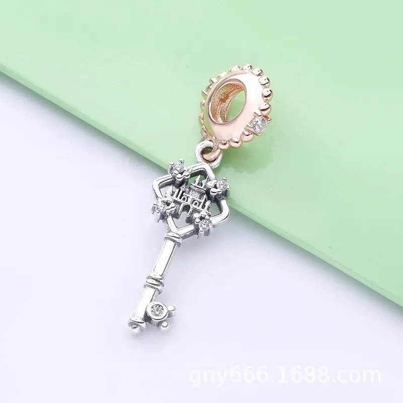 Talisman pandantiv Pandora cu Disney Parks Key din aur rose - 788226CZ