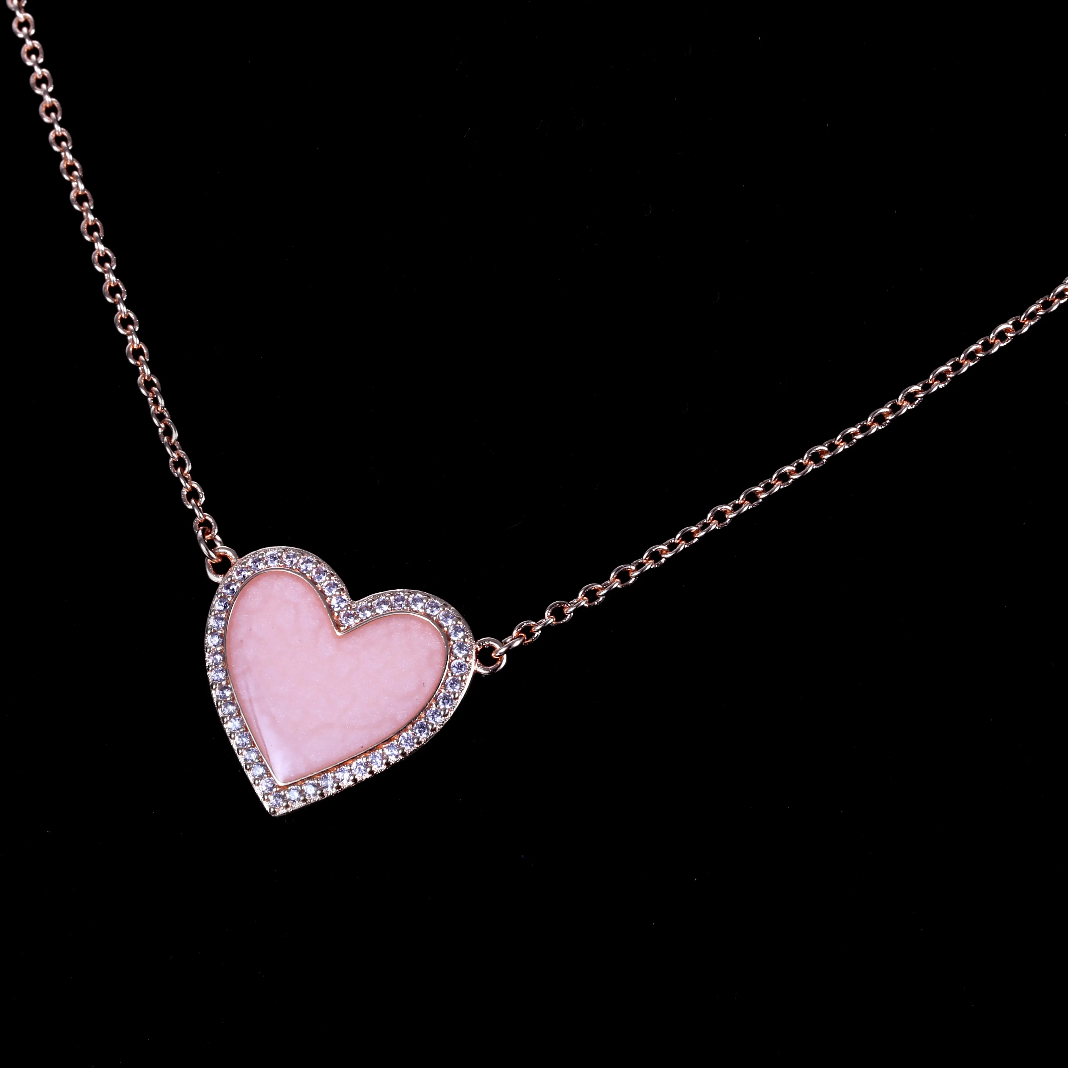 Colier Pandora cu Pink Swirl Heart din aur rose - 389279C01