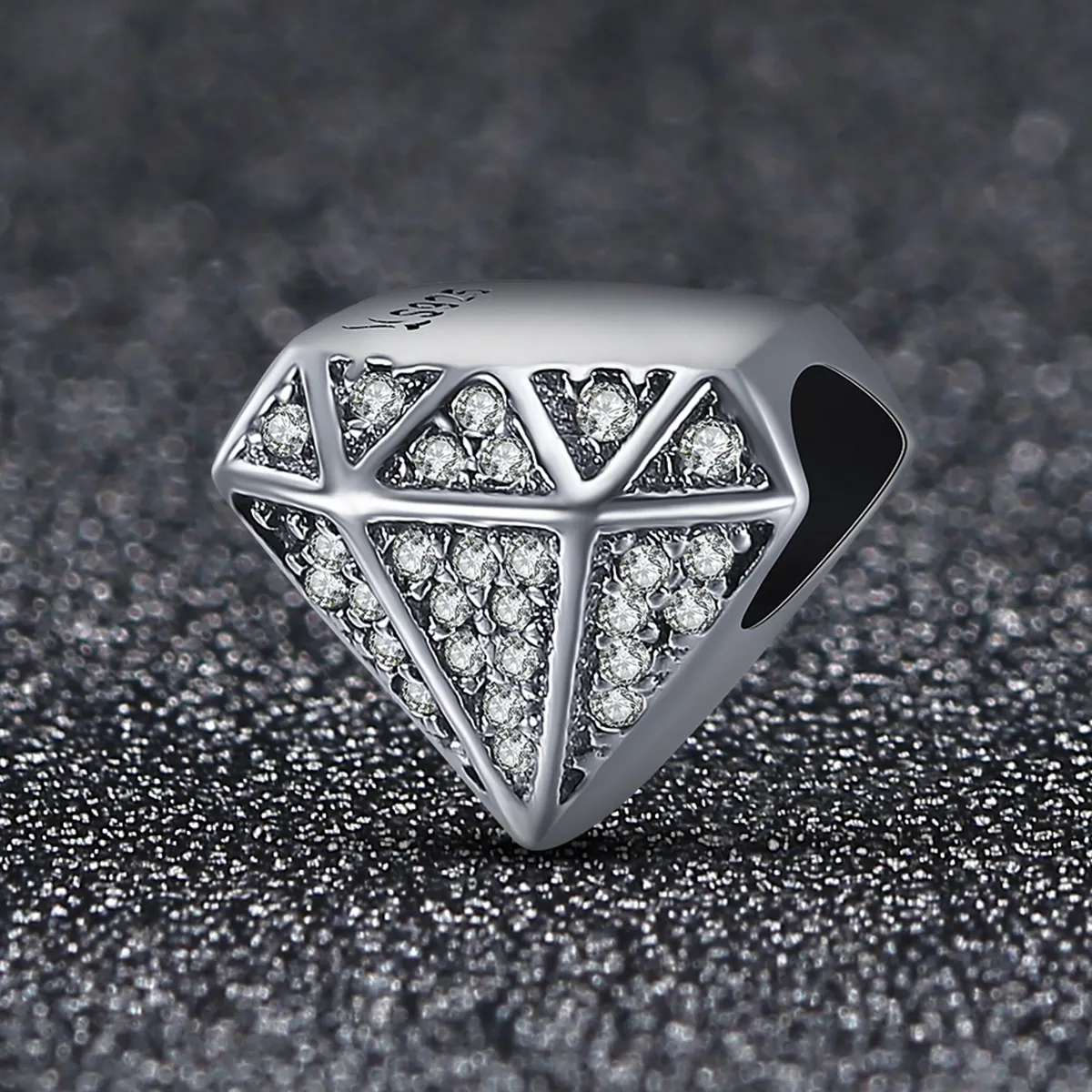 Talisman Tip Pandora Diamond Love din argint - SCC397