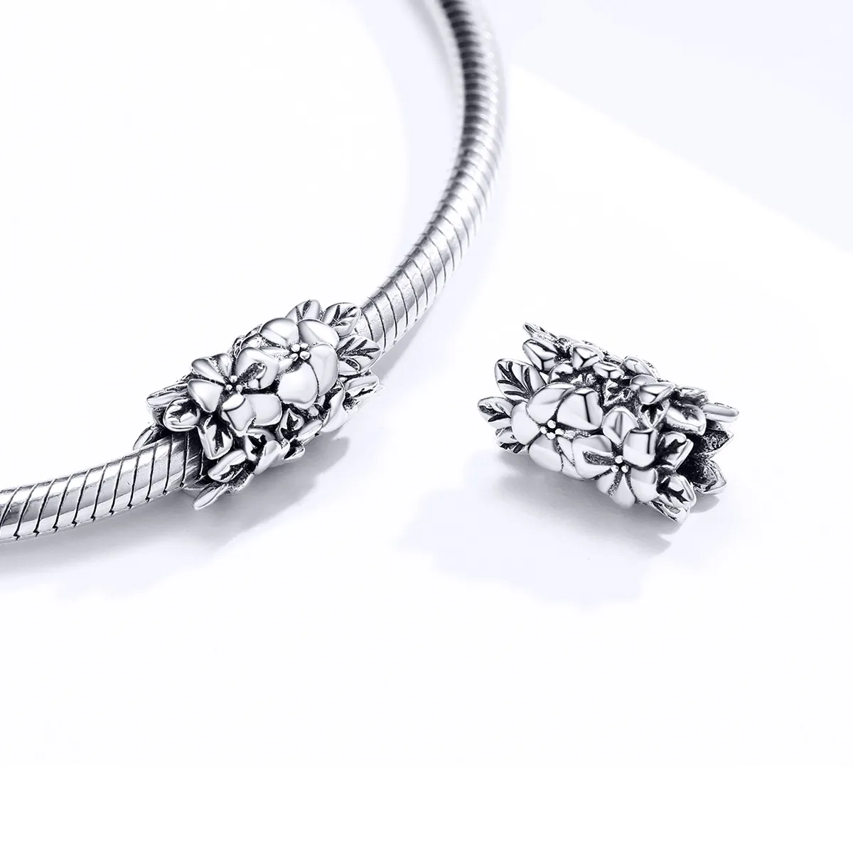 Talisman Tip Pandora Floarea de vară din argint - SCC1488