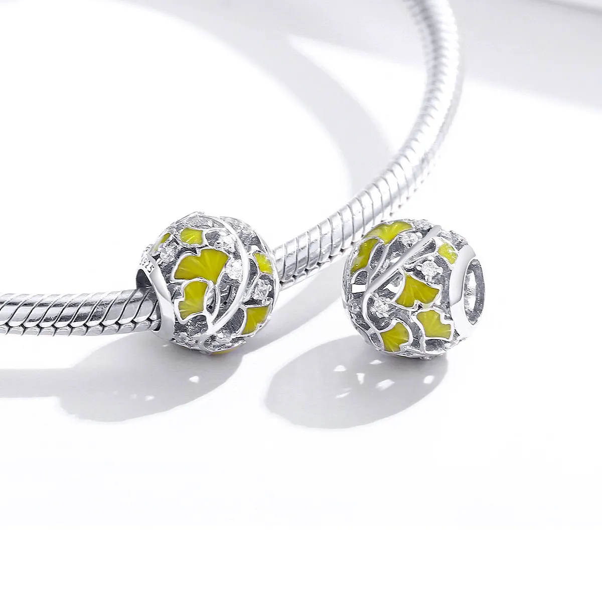 Talisman Tip Pandora Frunze elegante de Ginkgo din argint - BSC334