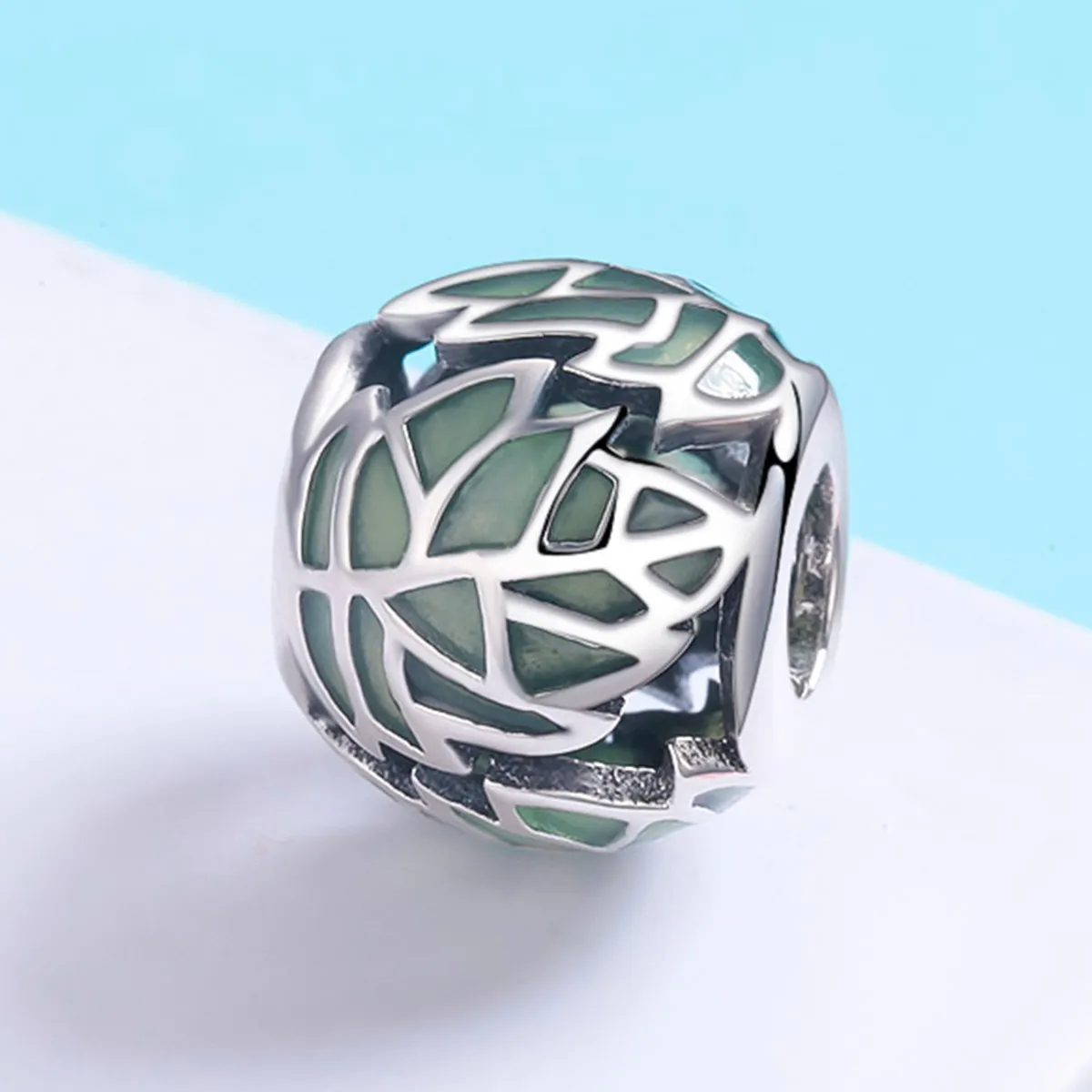 Talisman Tip Pandora Frunzele verzi sunt îndrăgostite din argint - SCC524