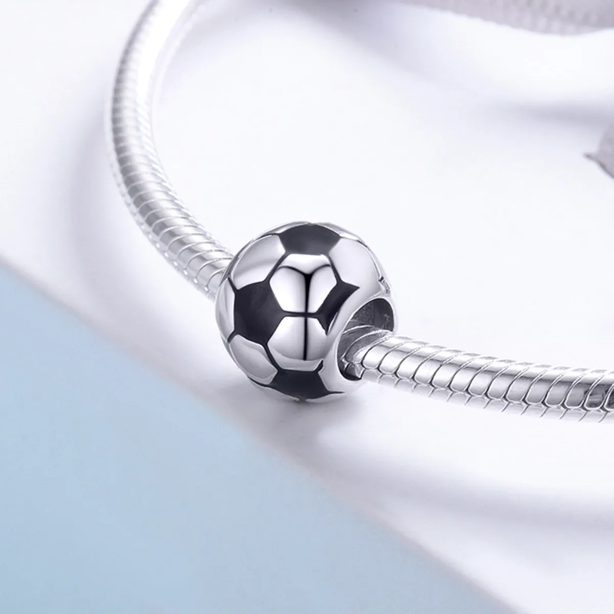 Talisman Tip Pandora Pasiunea fotbalului din argint - SCC666