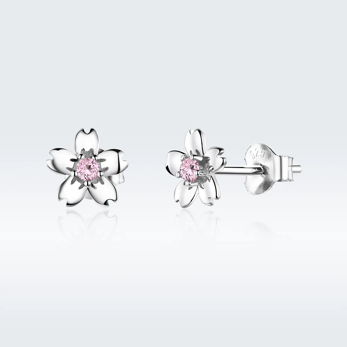 Cercei Tip Pandora cu Daisy Flower Stud din argint - SCE784