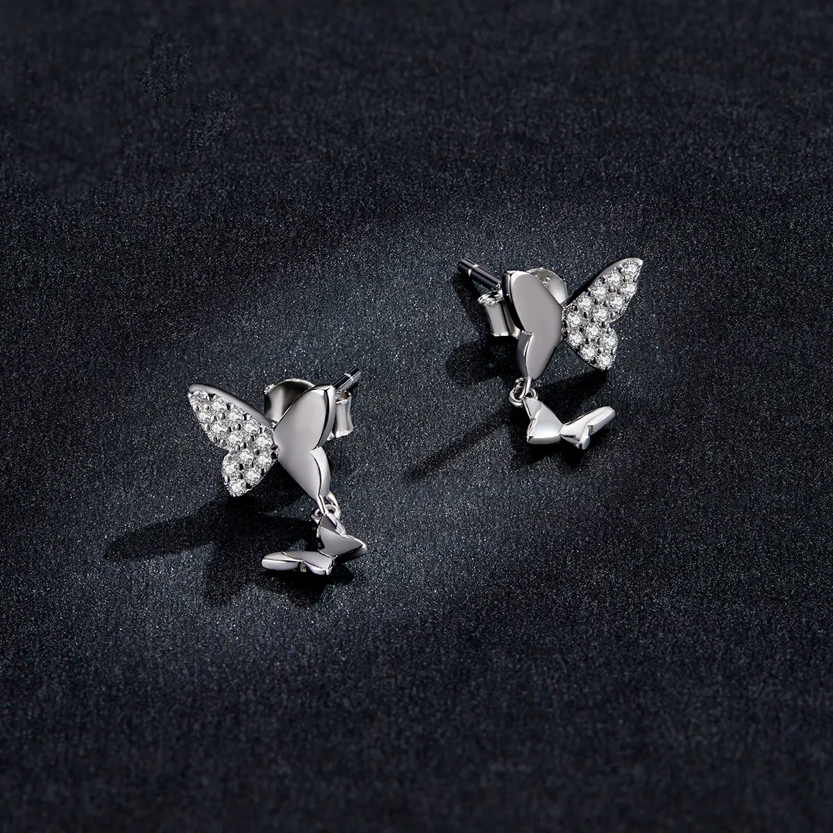 Cercei Tip Pandora cu Fluture Dragoste din argint - SCE1017