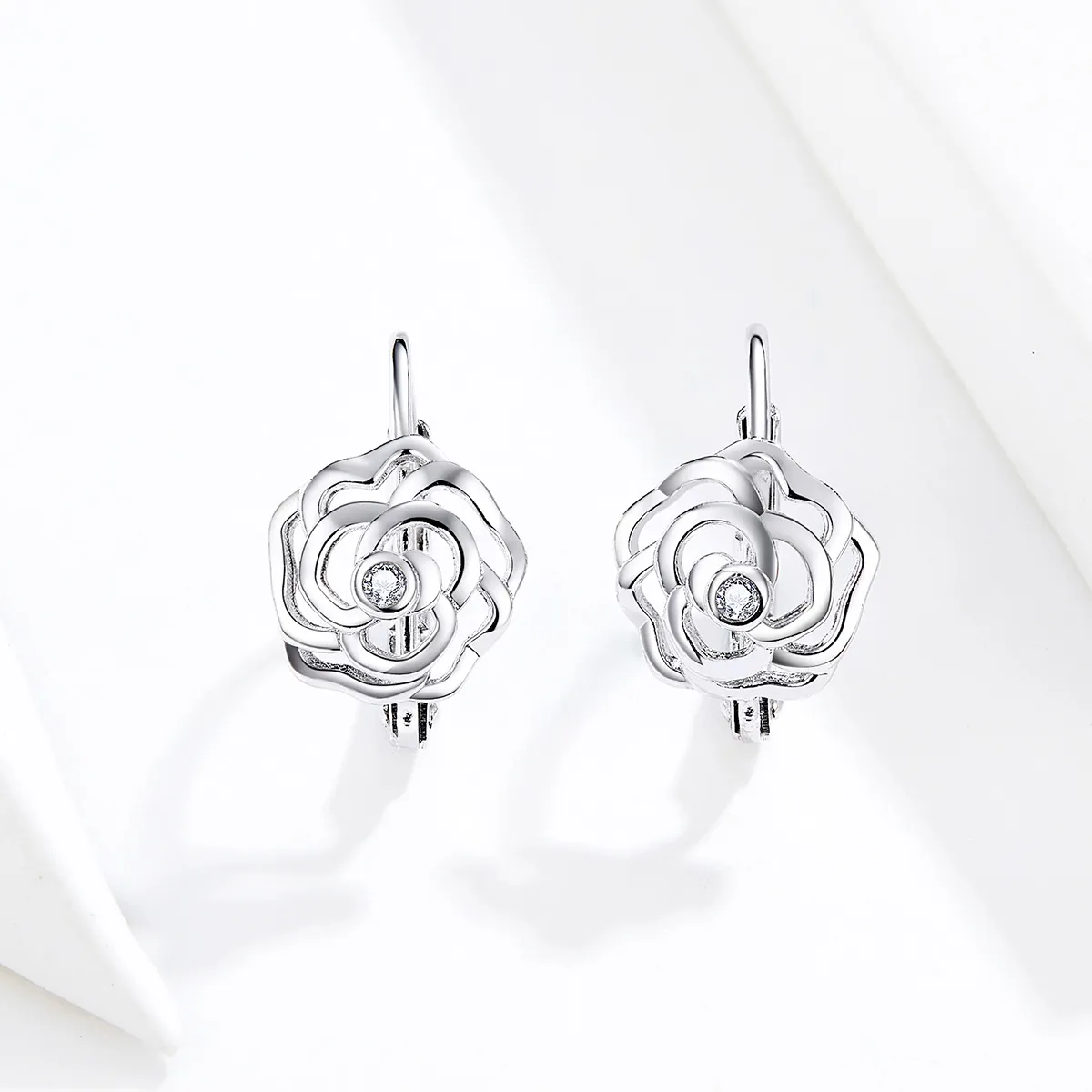 Cercei rotunzi Tip Pandora cu Trandafir din argint - SCE745