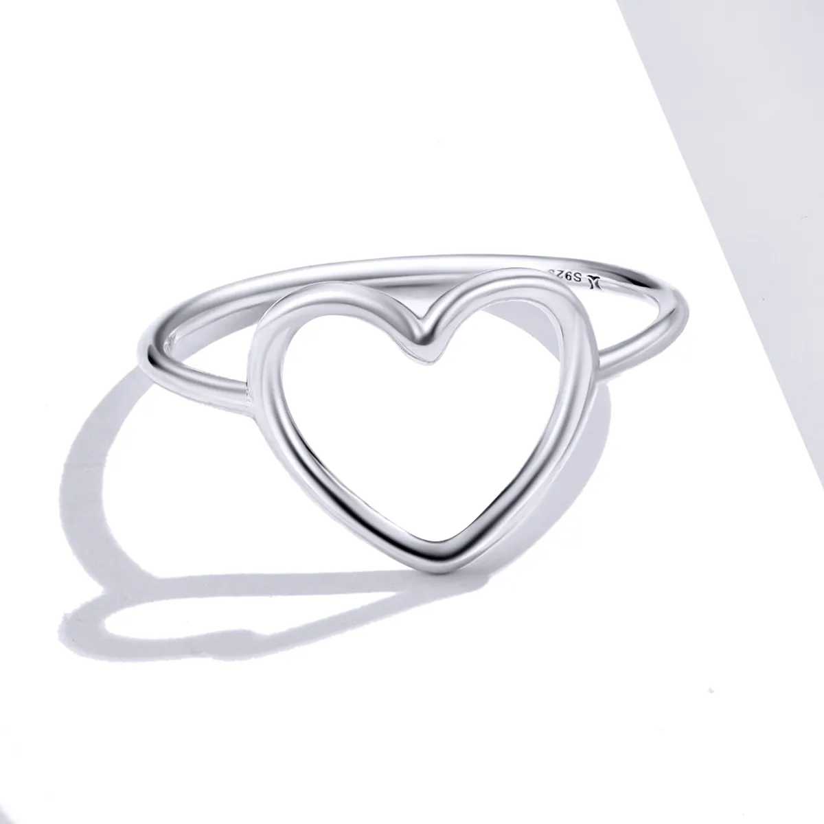 Inel Tip Pandora cu Inima din argint - SCR641