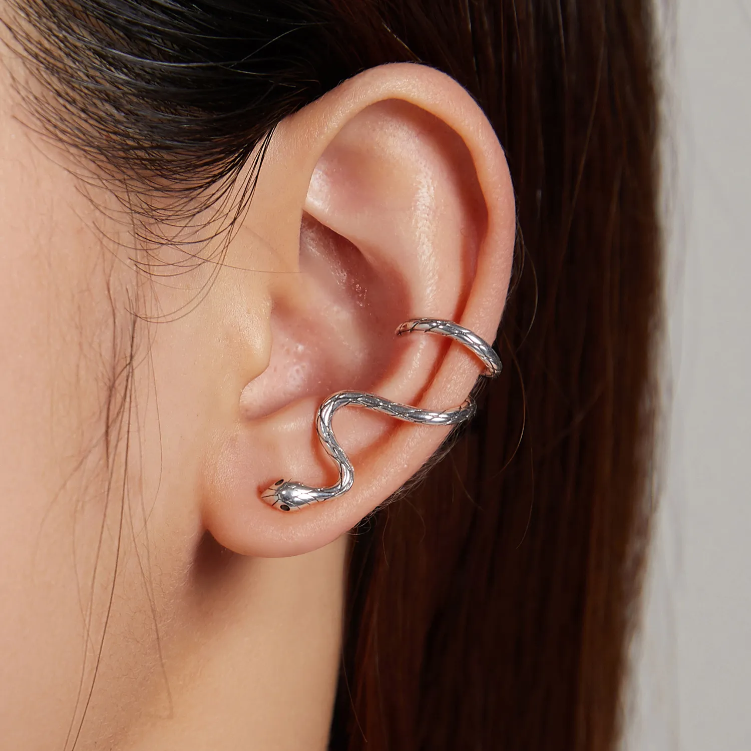 Clema de ureche cu stil Pandora în formă de șarpe mistic - BSE510