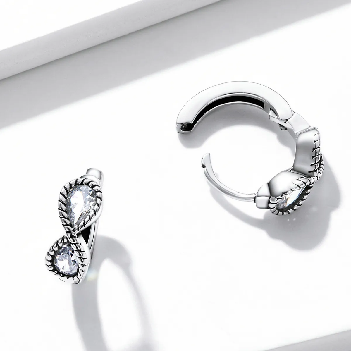 Pandora Style Minimalistic Infinity Symbol Hoop Earrings - BSE538