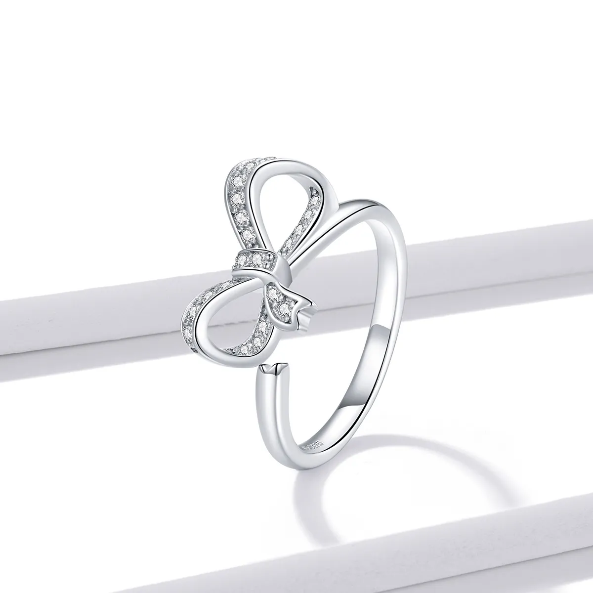Inel deschis cu fundă și panglică în stilul Pandora - BSR158