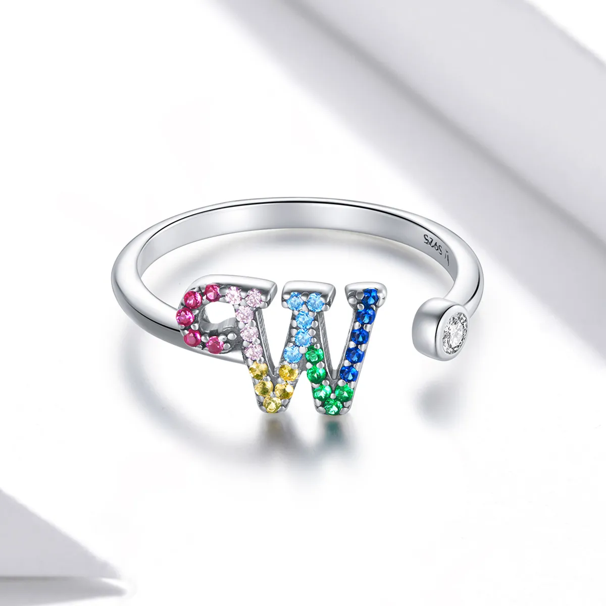 Inel deschis cu litera W în stilul Pandora, cu culori vibrante - SCR723-W