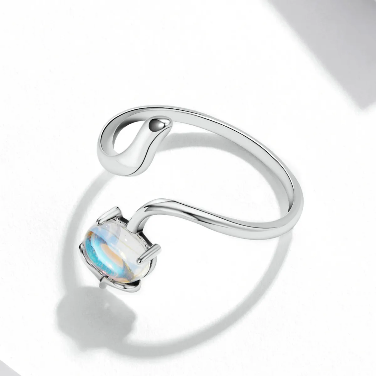 Inel deschis cu piatră de lună în stil Pandora cu un vulpoi - SCR756