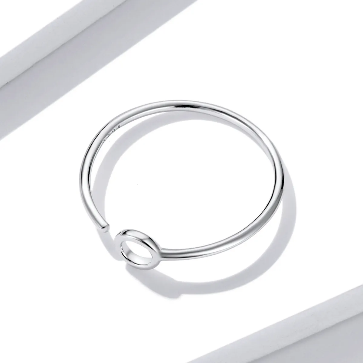 Inel deschis în formă de cerc mic, în stil Pandora - BSR204
