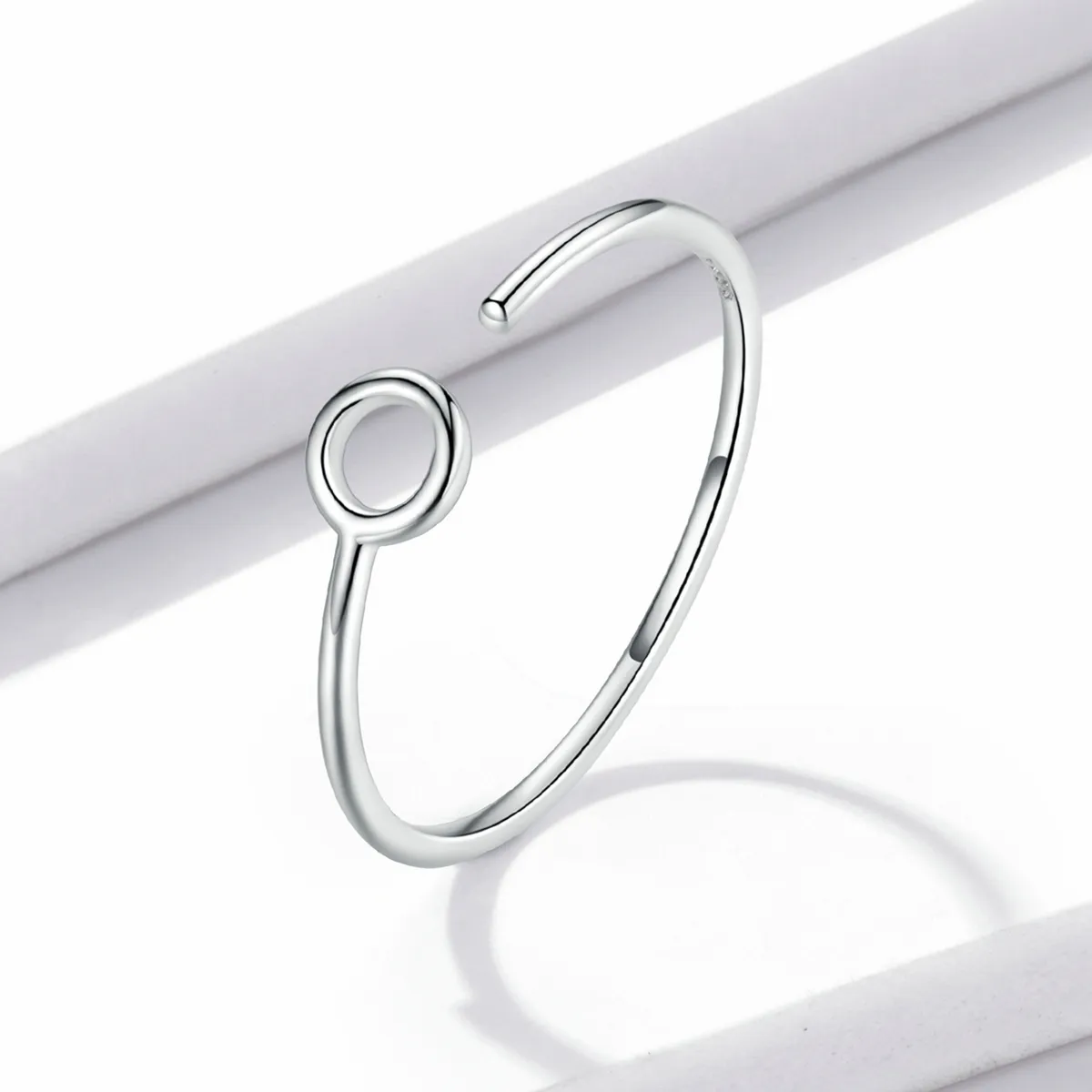 Inel deschis în formă de cerc mic, în stil Pandora - BSR204