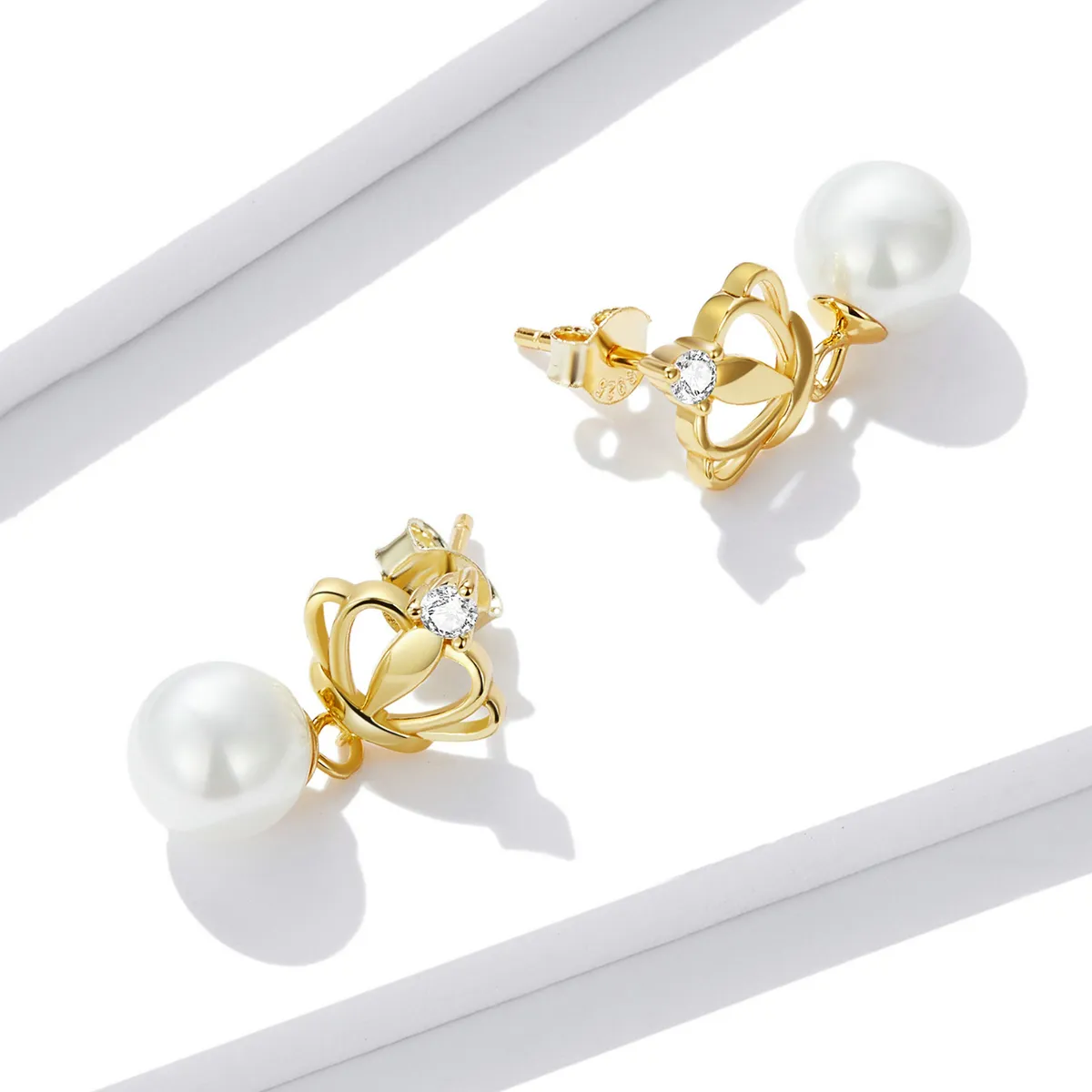 Pandora Style Crown Shell Beads Stud Earrings - BSE549