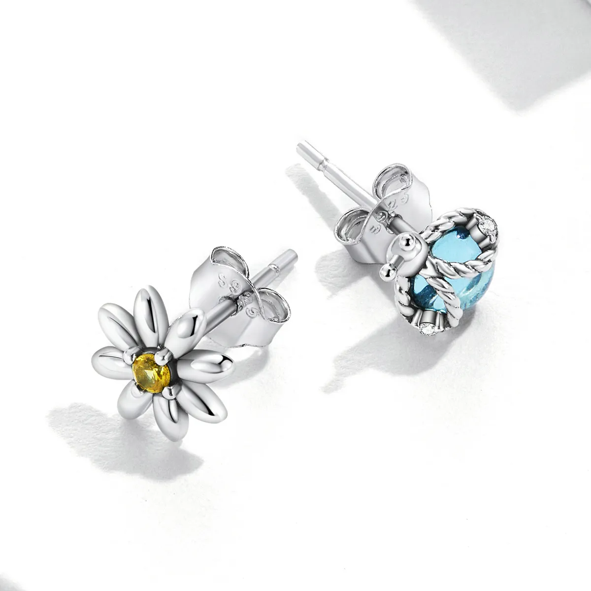 Stud earrings cu flori de mac și buburuză stil Pandora - SCE1364