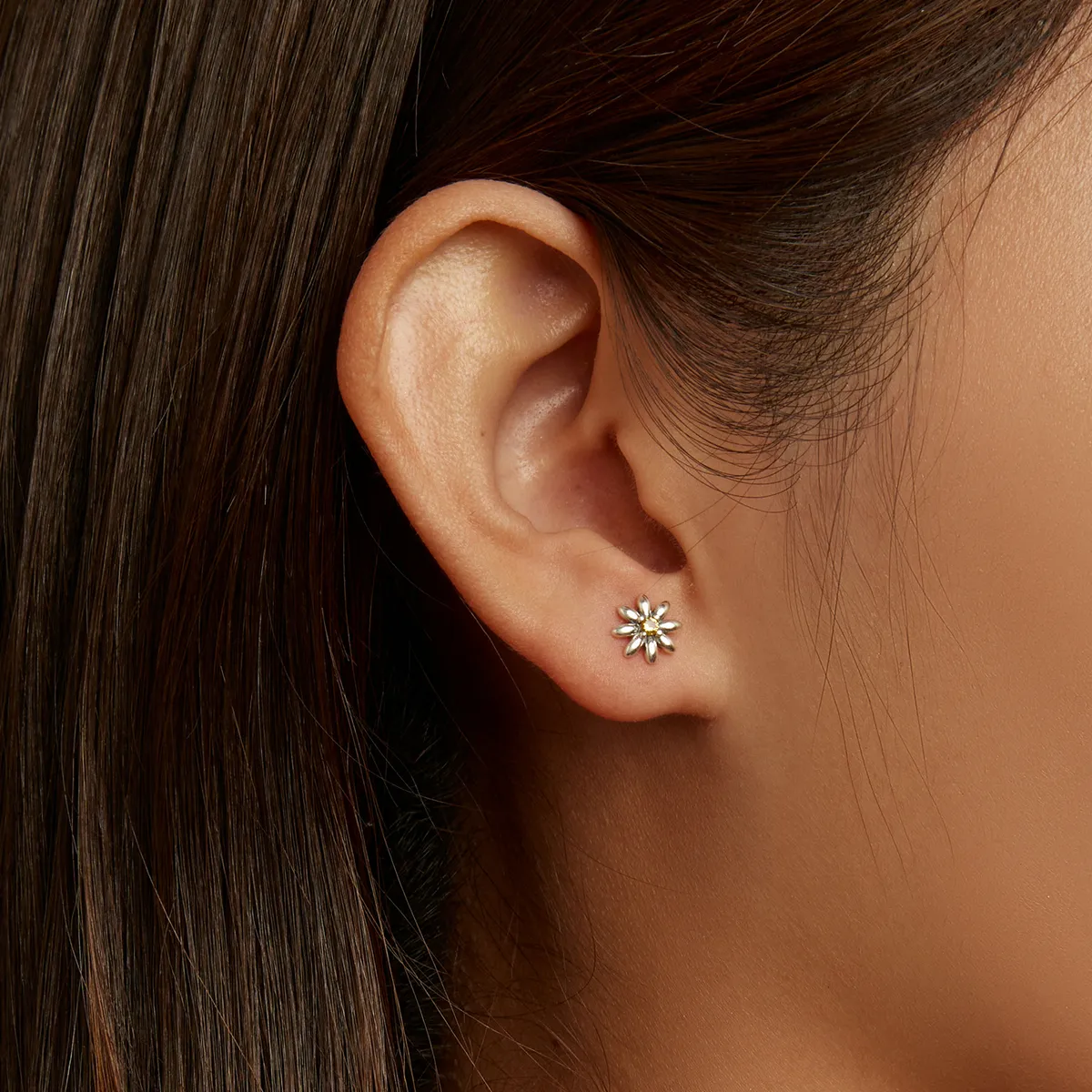 Stud earrings cu flori de mac și buburuză stil Pandora - SCE1364