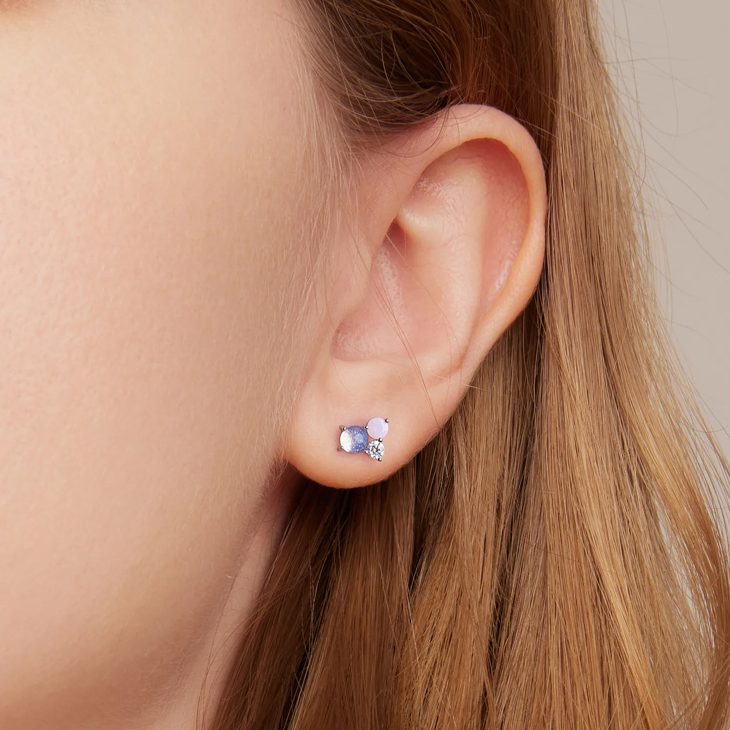 Studuri de ureche cu model Pandora Style și cusături din pietre prețioase - SCE1451