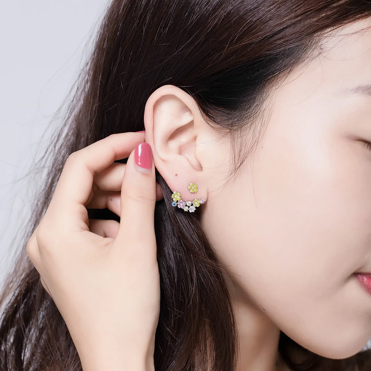 Studuri pentru urechi în stil Pandora cu cluster de flori - BSE106
