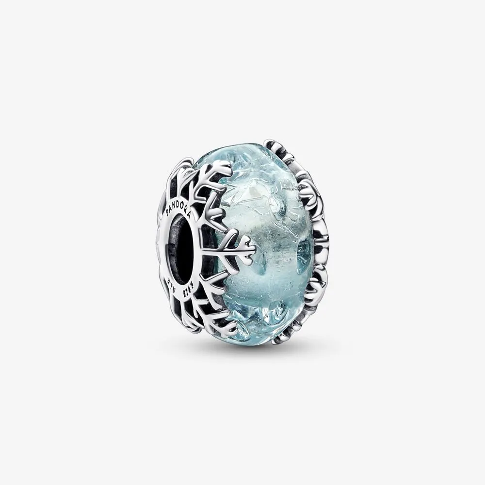 pandora charm de sticlă murano cu fulg de zăpadă albastru de iarnă 792377c00