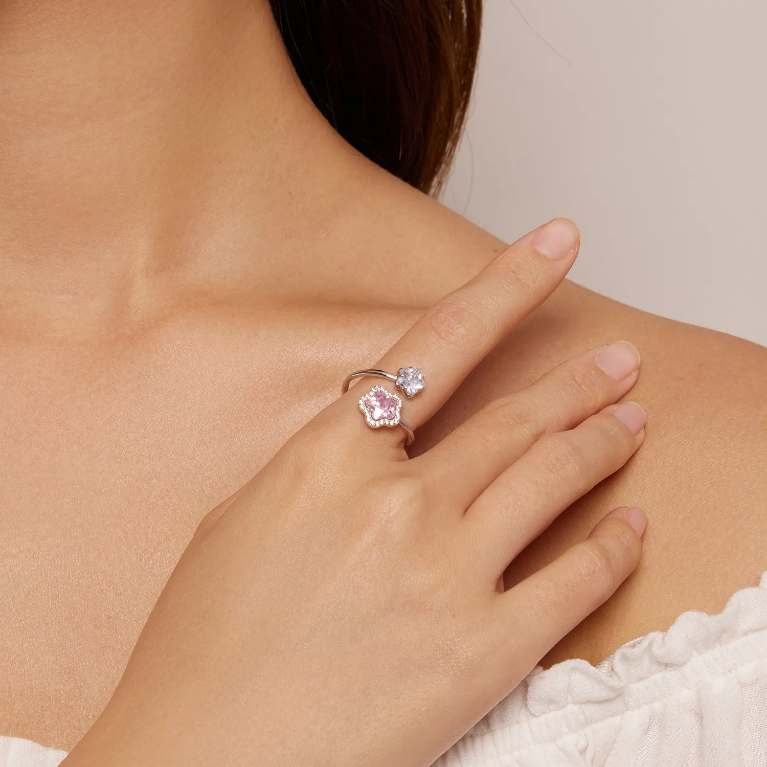 Inel deschis cu floare mică în stil Pandora - BSR439