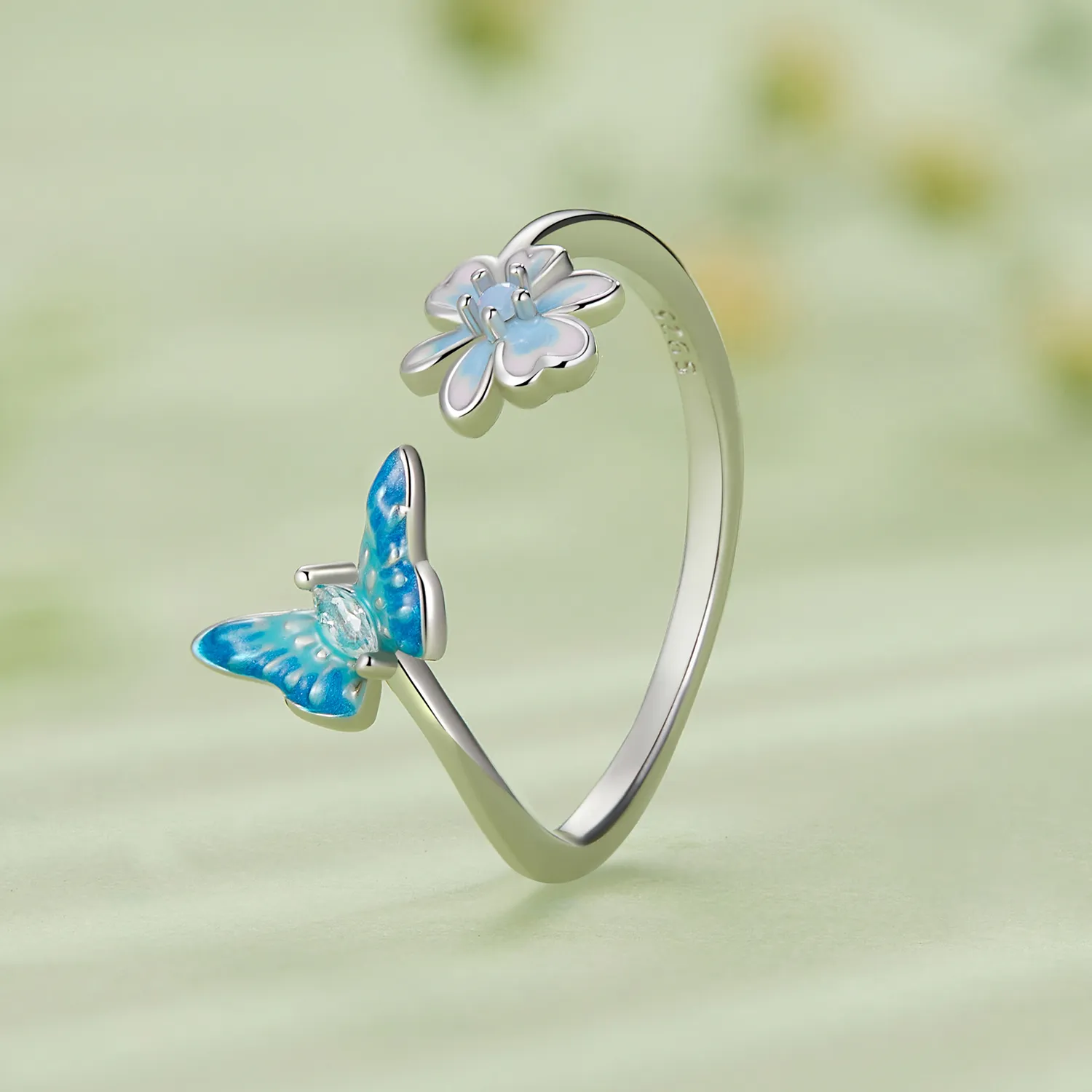Inel deschis în stil Pandora cu fluture - SCR911
