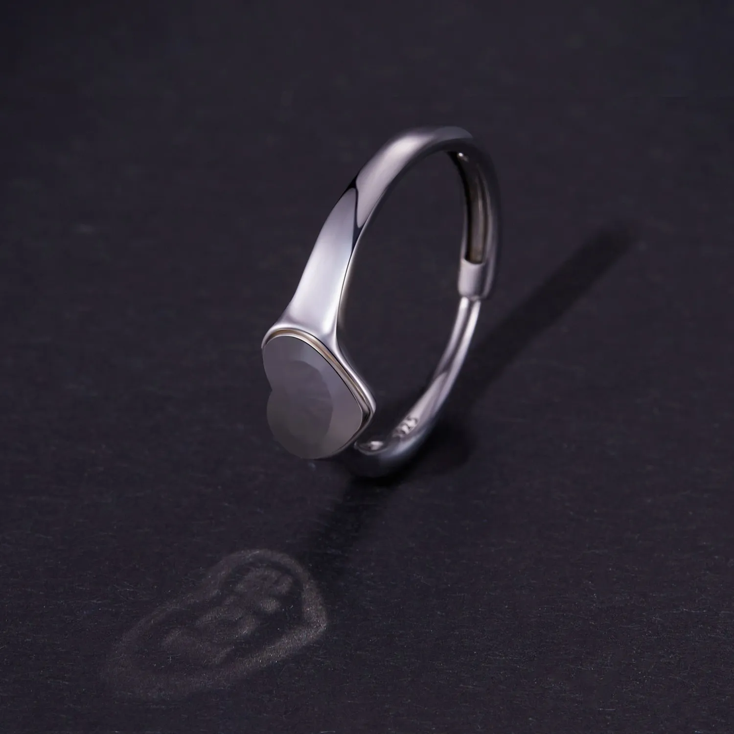 Inel reflectorizant în formă de inimă în stil Pandora - BSR434