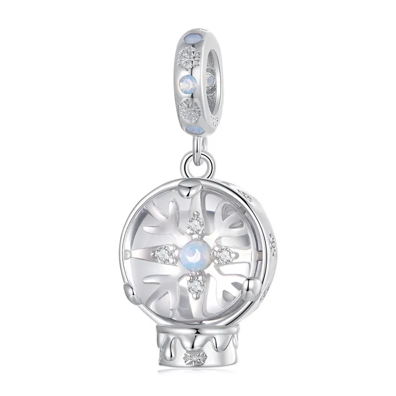 pandantiv cu bile de cristal fulg de nea de craciun in stil pandora scc2917