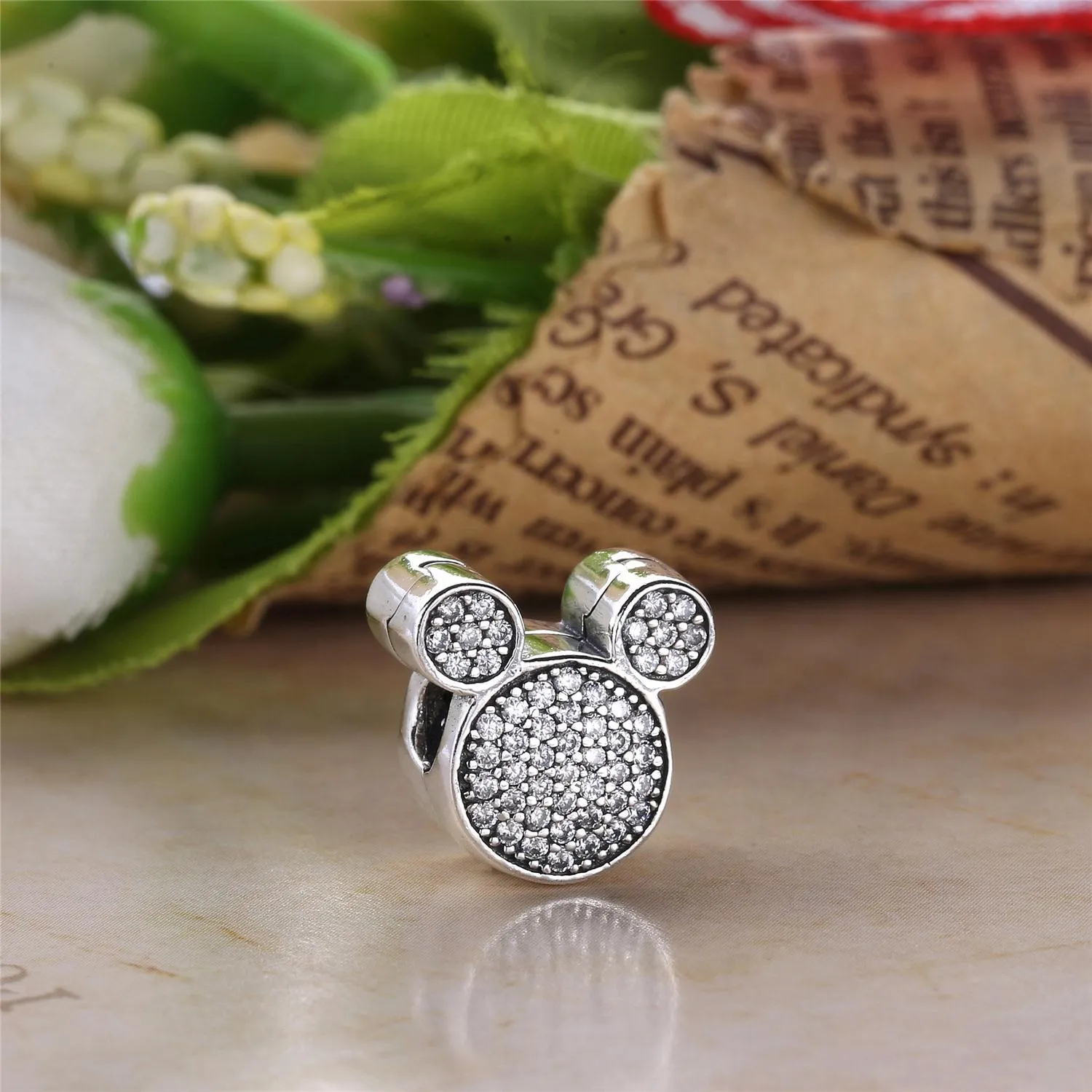 Clips PANDORA, Mickey Mouse Urechi din argint