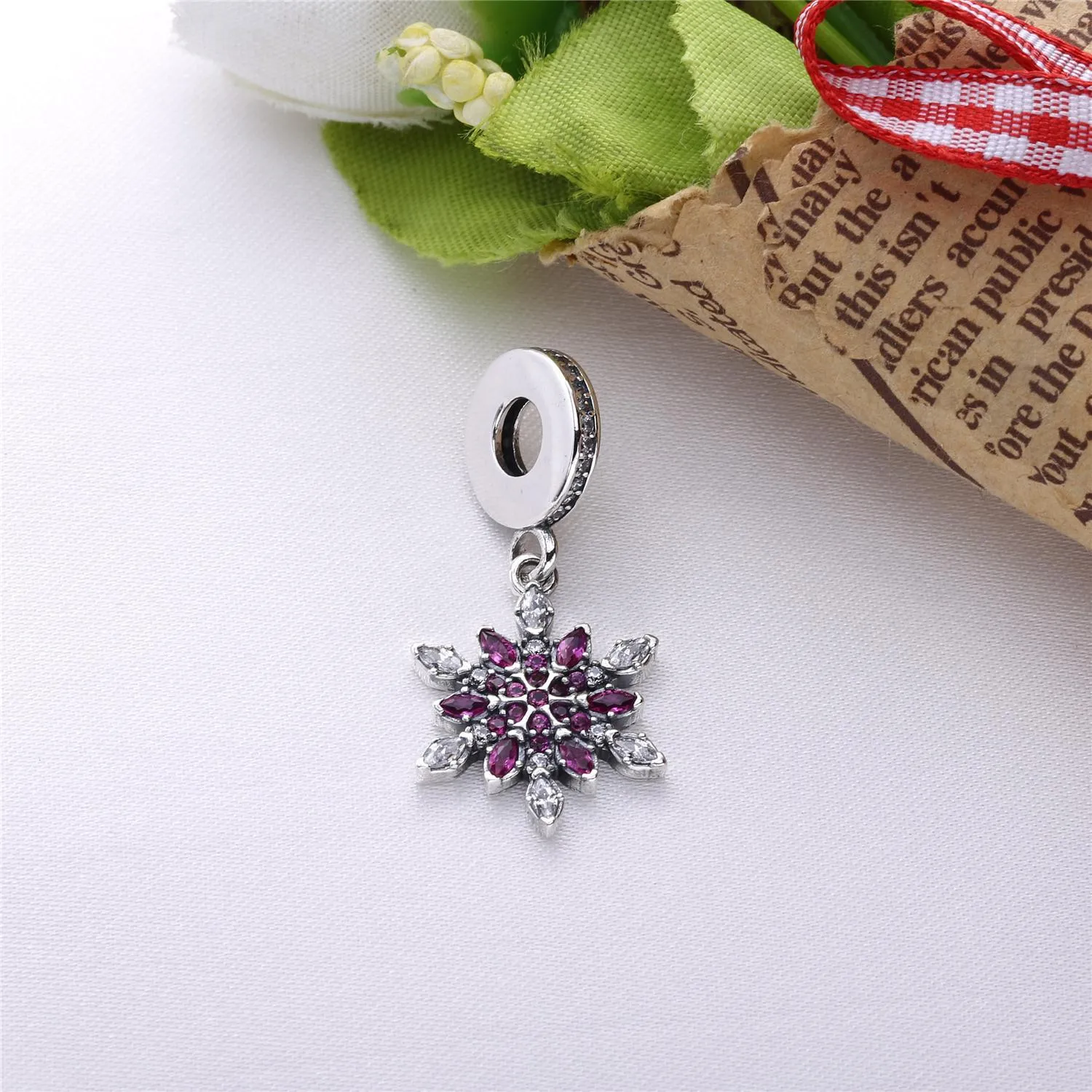 Snowflake silver dangle with clear cubic zirconia 791761nblmx