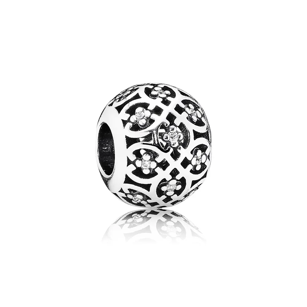talisman cu model dantelat pandora