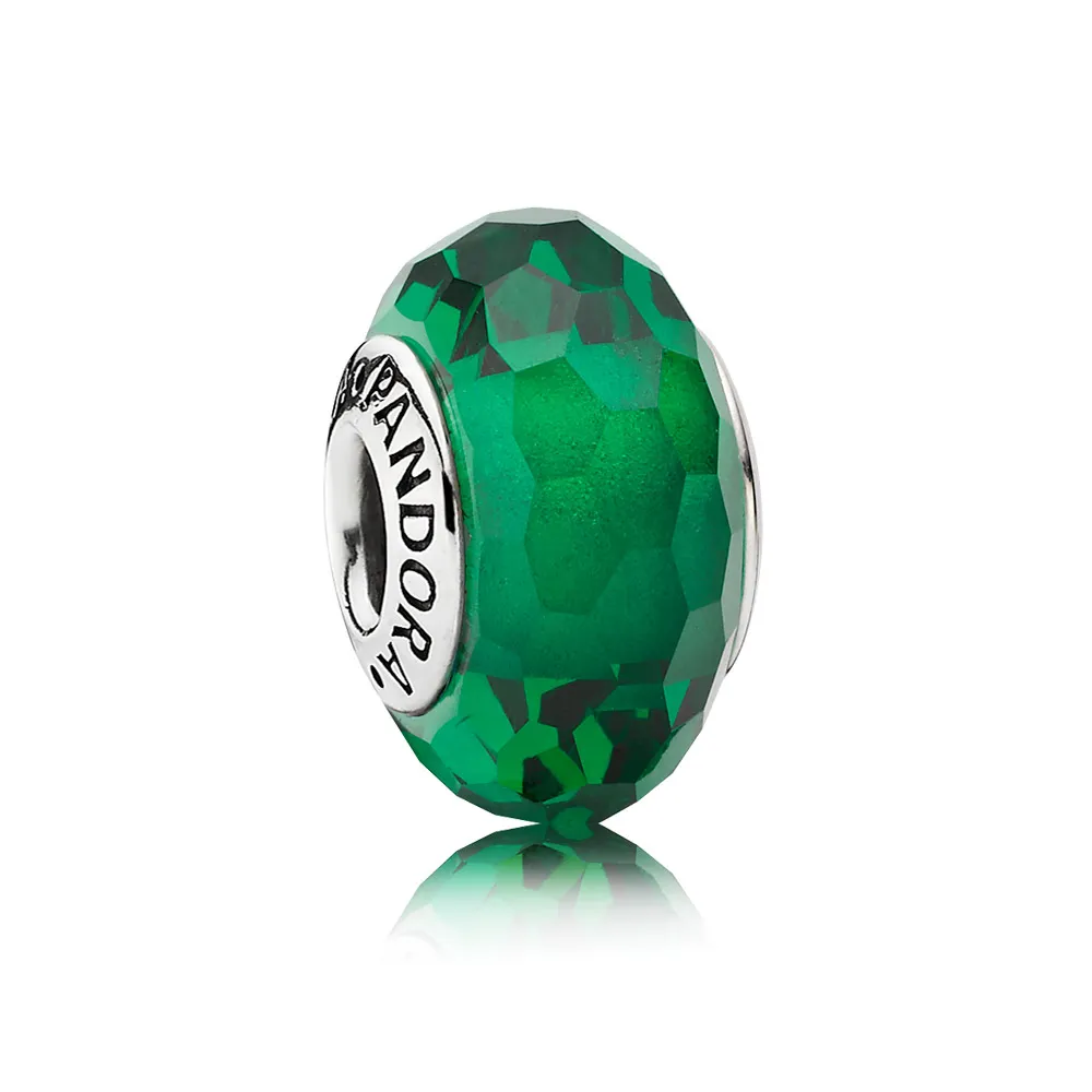 talisman pandora verde cu fațete din argint