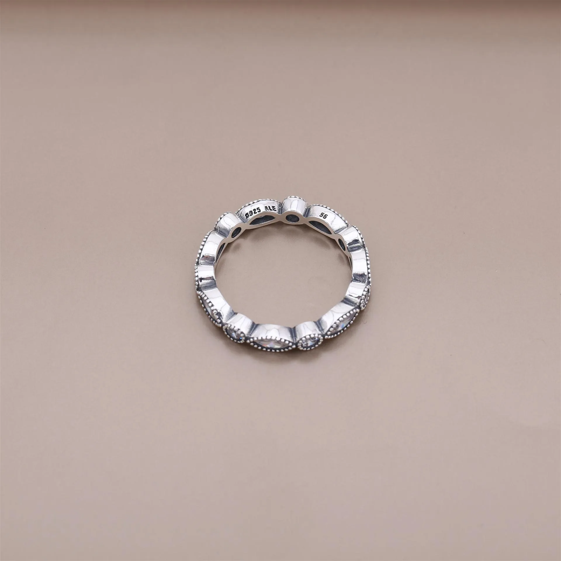 Inel cu forme rotunde şi ovale, din argint 925 şi zirconiu cubic